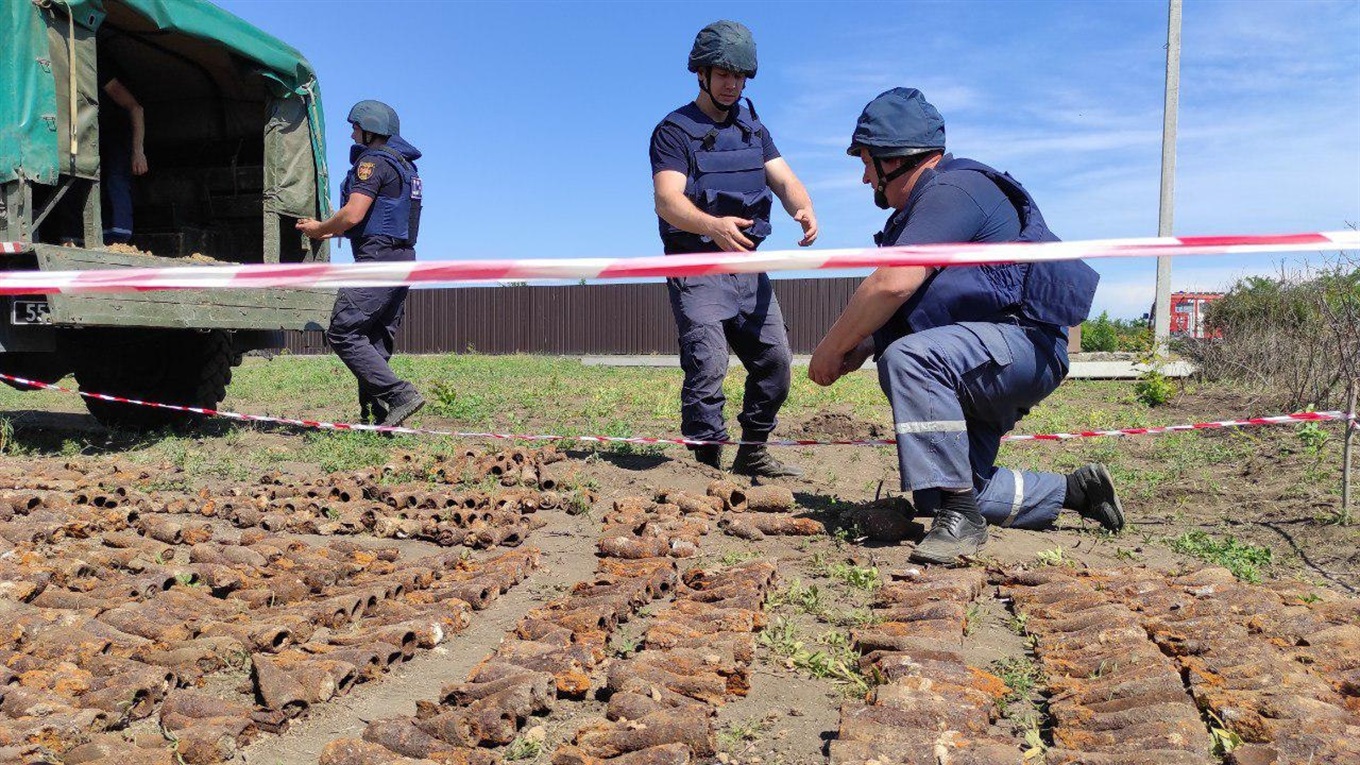 Знайшли та знешкодили понад 700 вибухонебезпечних предметів часів минулих війн