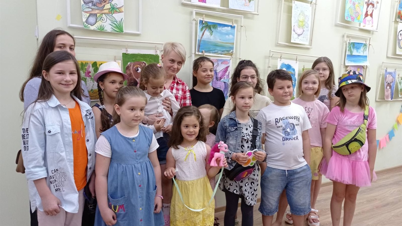 У творчості немає канікул! Kat.rina Art studio із Первомайська запрошує на виставку до музею