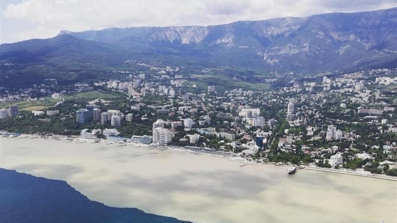 В окупованій Ялті заборонили купатися в морі