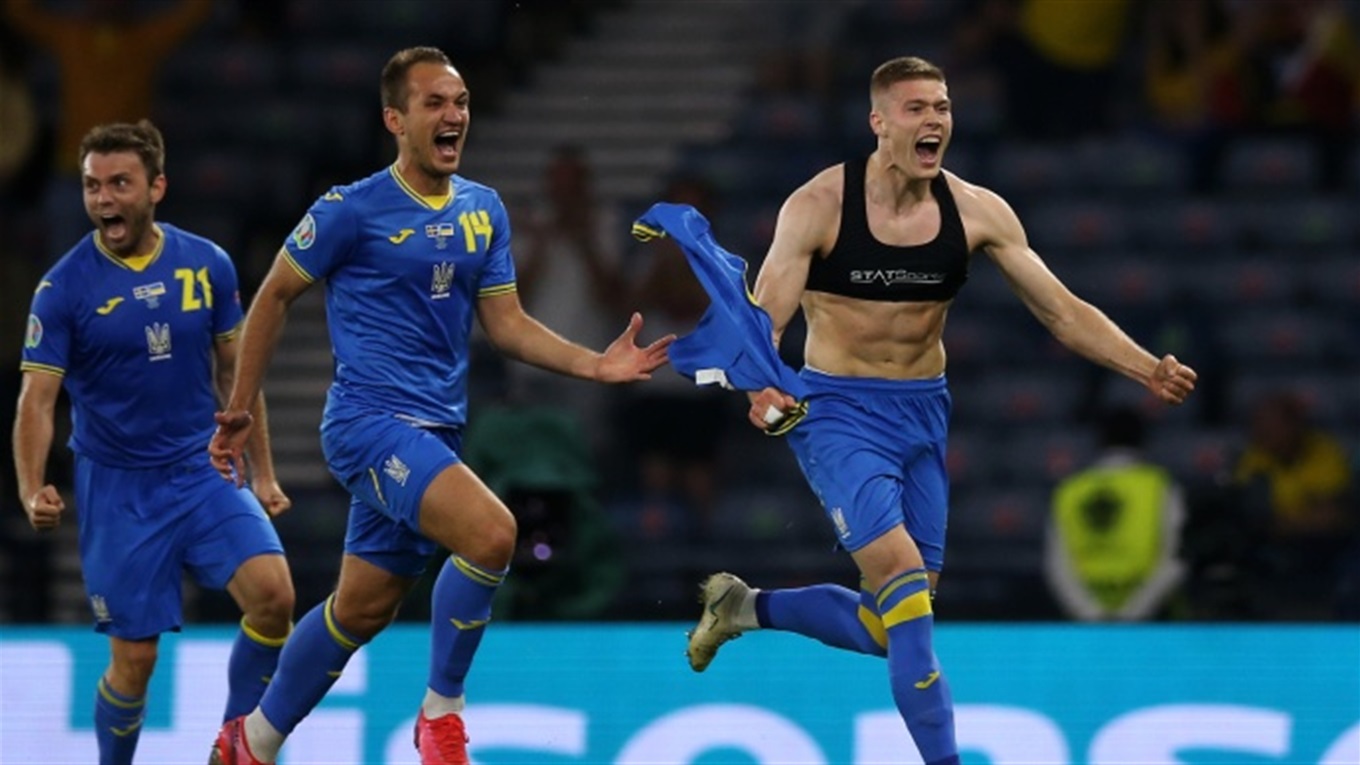 Як гадячани раділи перемозі української збірної