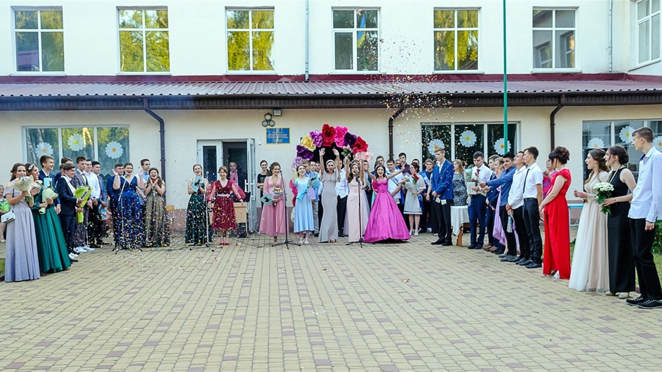 У школах Менщини – дві нові директорки. Хто переміг у конкурсі