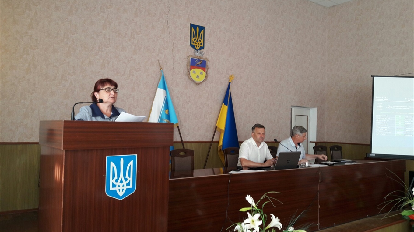 Дитсадок - без зарплати, ДЮСШ – без відряджень, Павлівка – без відремонтованого шкільного автобуса