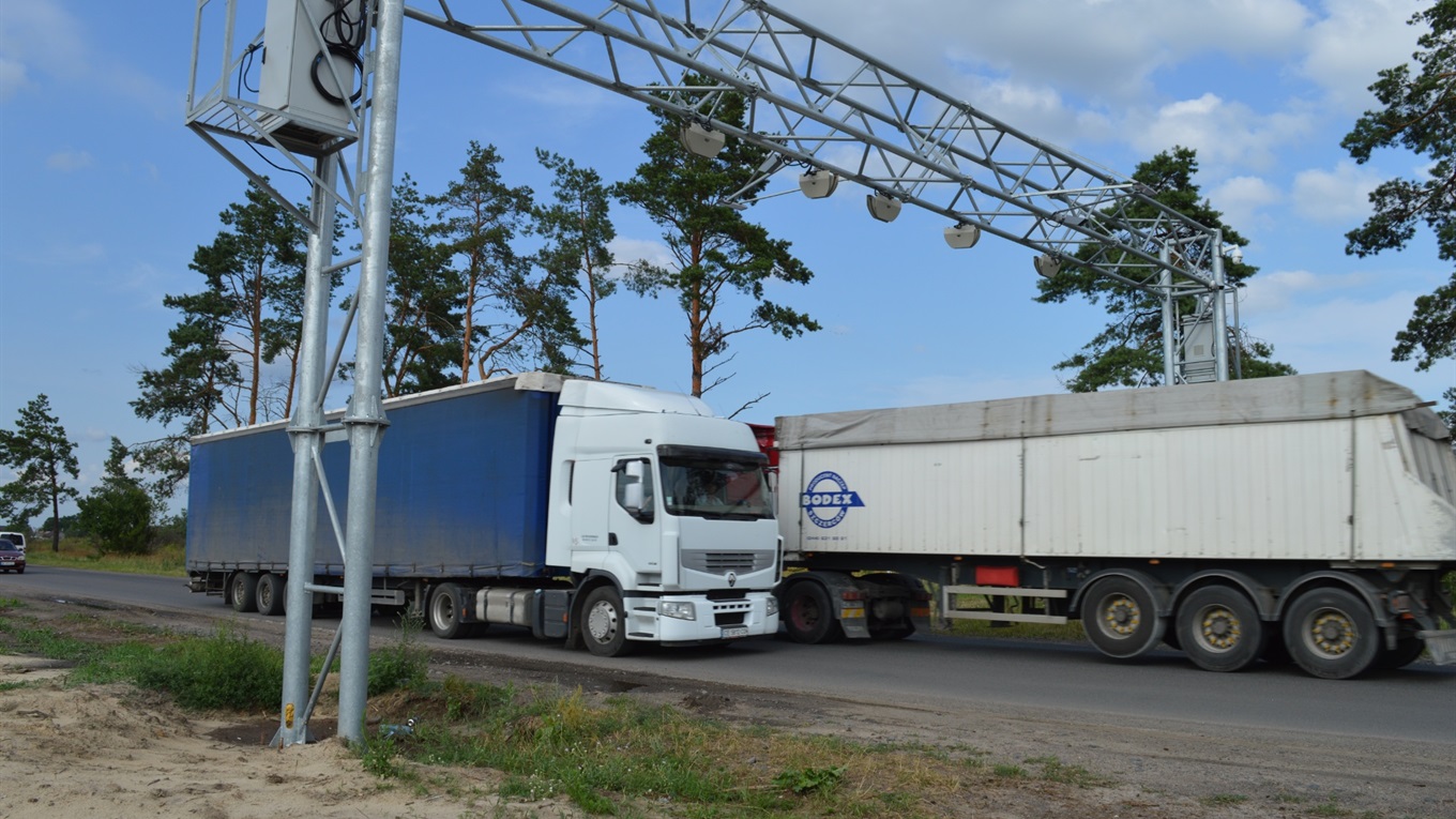 Поблизу Сарн запрацювали «розумні» автомобільні ваги