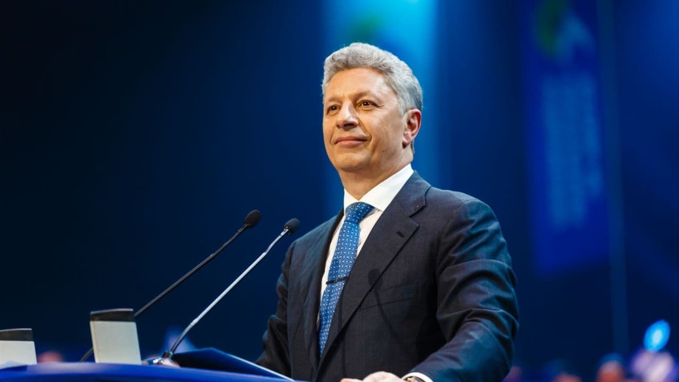 Юрий Бойко поздравил украинцев с 30-летием Независимости
