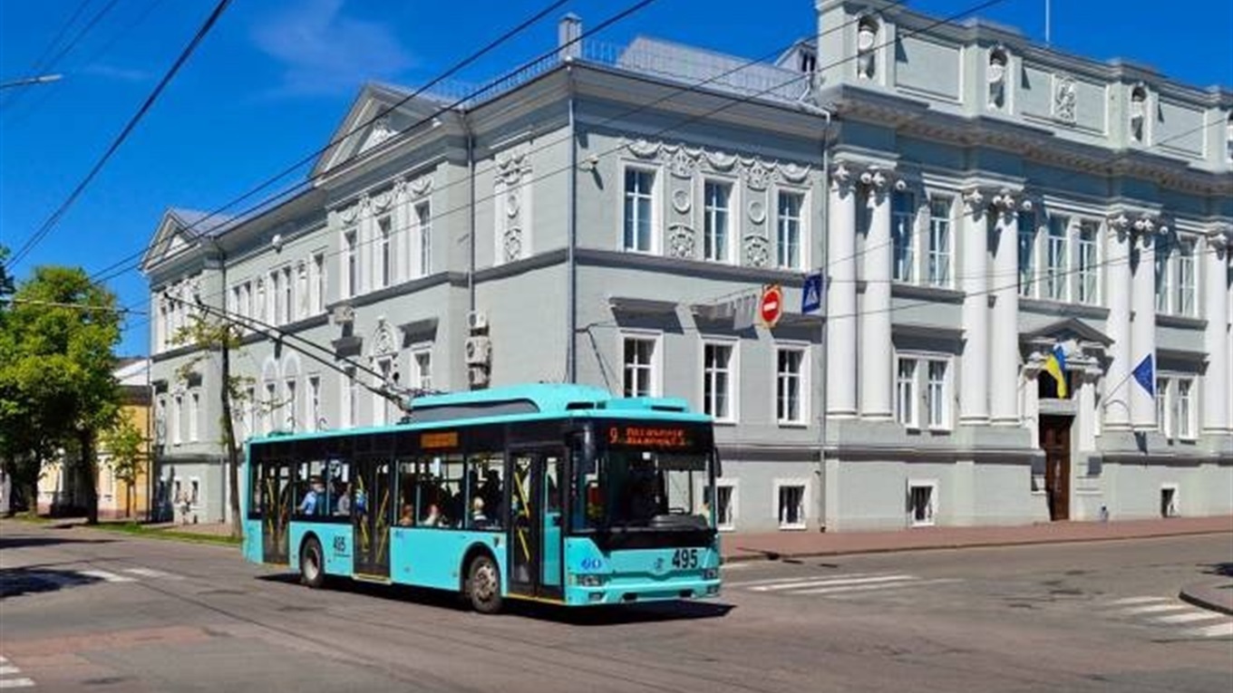 Подарунок до Дня Незалежності. У чернігівських тролейбусах зазвучить Скрябін і Пономарьов