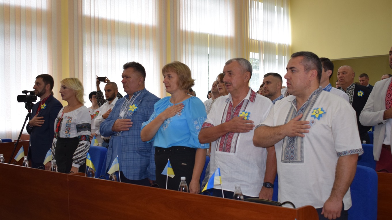 Ювілейна сесія у День Незалежності: що розглядали депутати