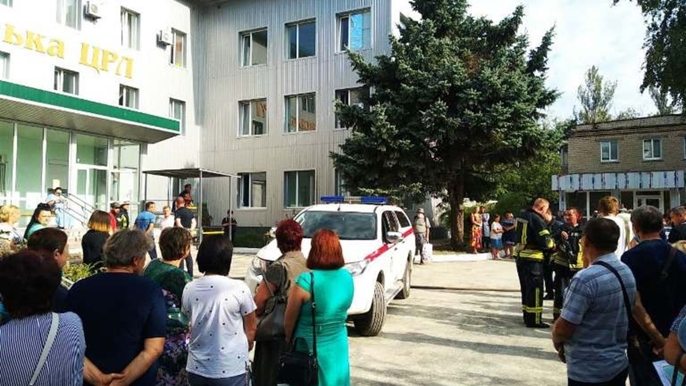 У Волноваській районній лікарні працівники власноруч загасили пожежу