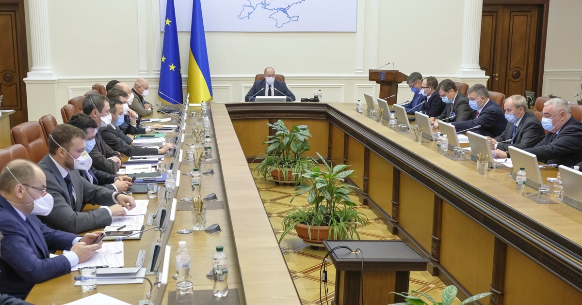 У жовтні планується відставка всього Кабміну. Разом зі Шмигалем - ЗМІ