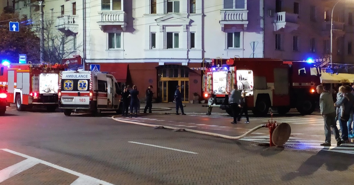 Під час пожежі в чернігівському ресторані постраждав 18-річний хлопець