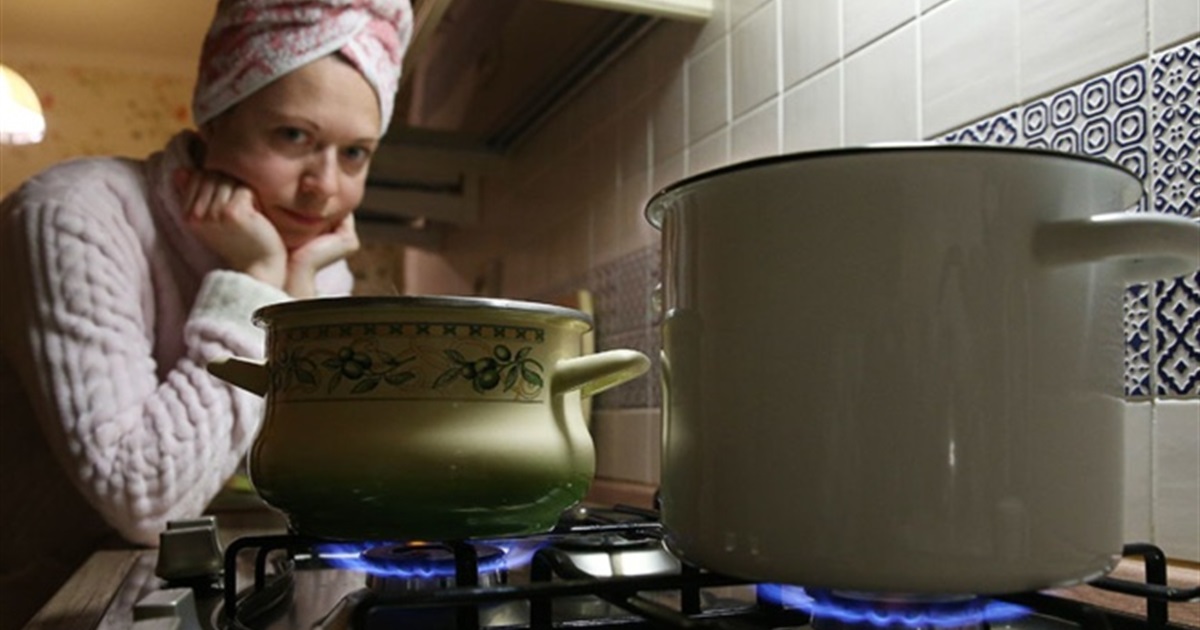 Коли ж все таки буде гаряча вода в Южноукраїнську, влада міста дає пояснення