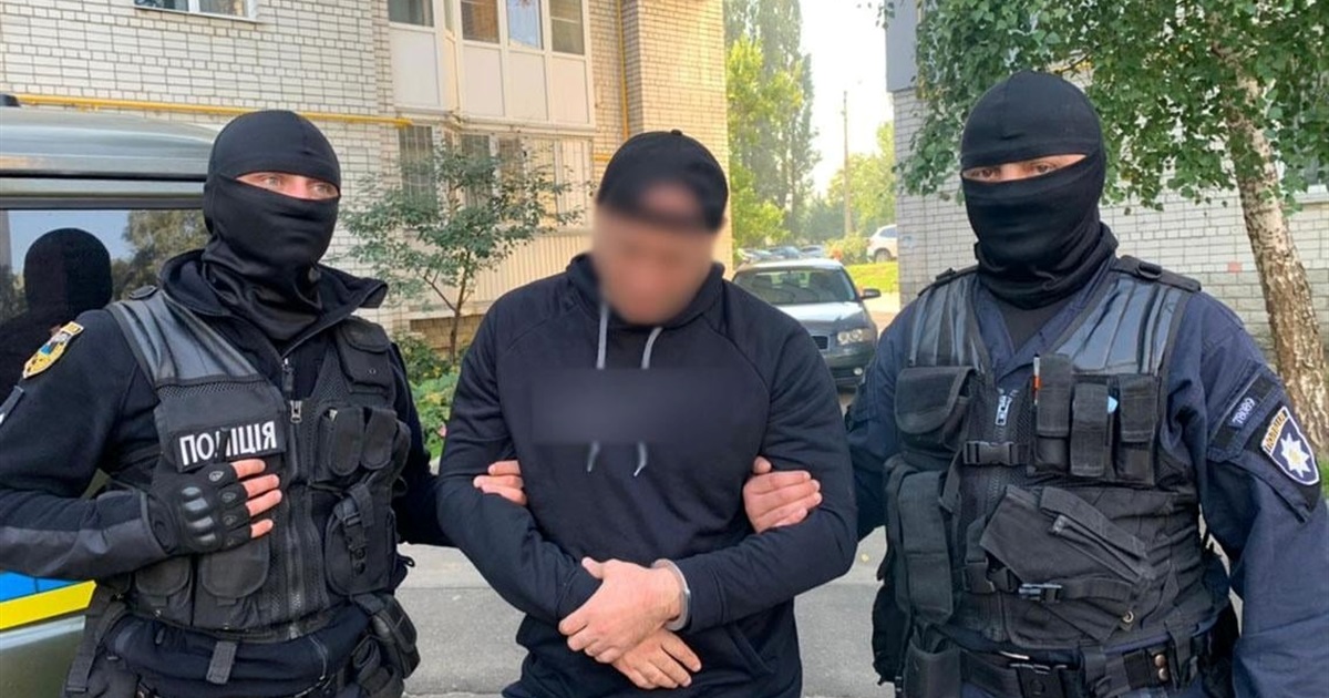 У Чернігові затримали двох іноземців, які обкрадали квартири