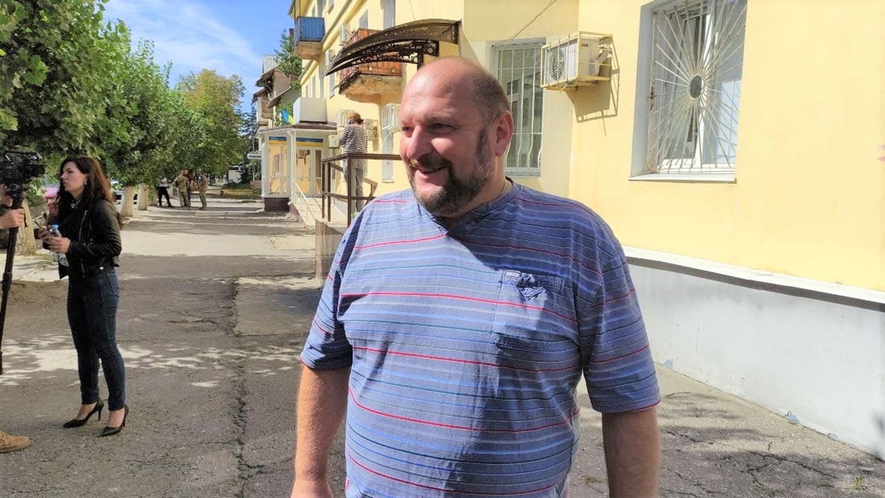 руководитель Счастьенской военно-гражданской администрации Александр Дунец получил ранение