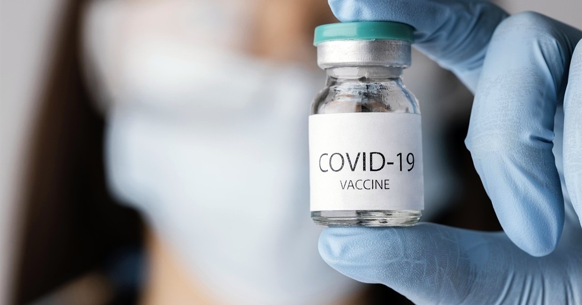 Чи є ризик захворіти на COVID-19 після вакцинації. Пояснює менська лікарка