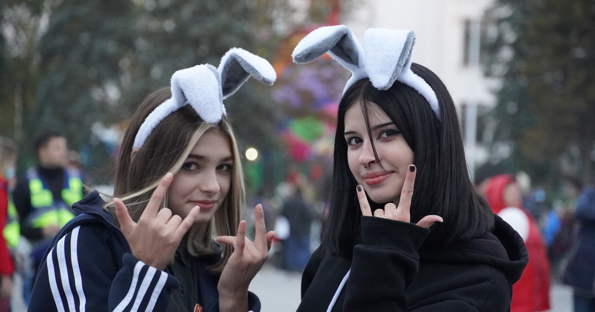 Смотрите, кто пришел на День города в Краматорске. Показываем самую яркую публику