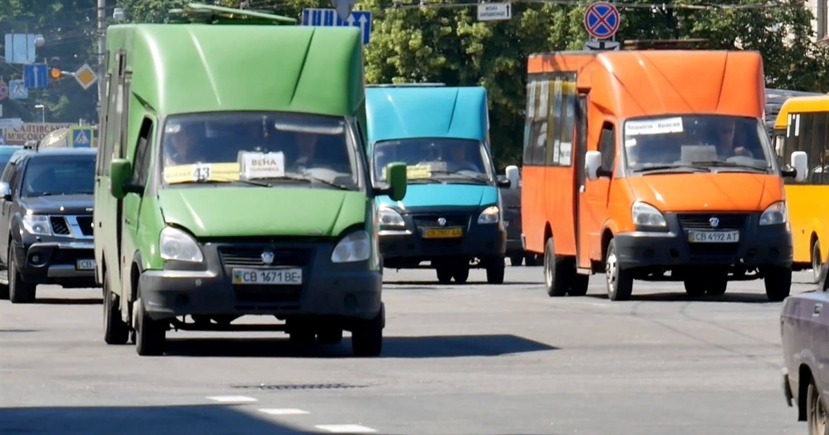 Вартість проїзду в маршрутках та тролейбусах у Чернігові підняли до 8 гривень