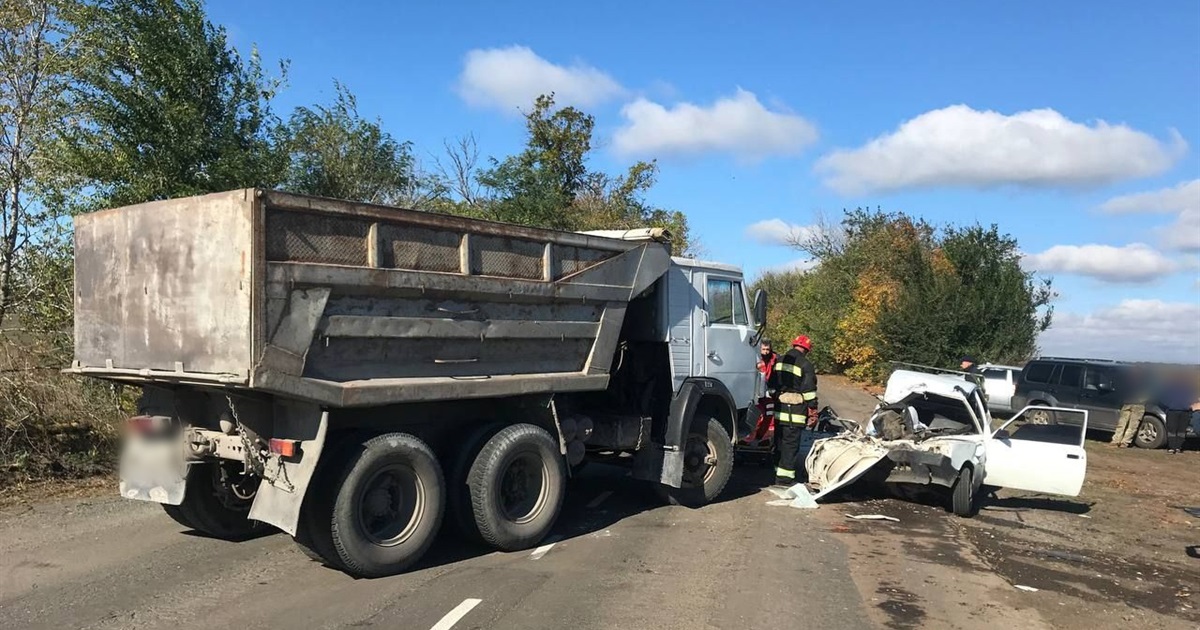 Сталося ДТП у Волноваському районі: є постраждалі