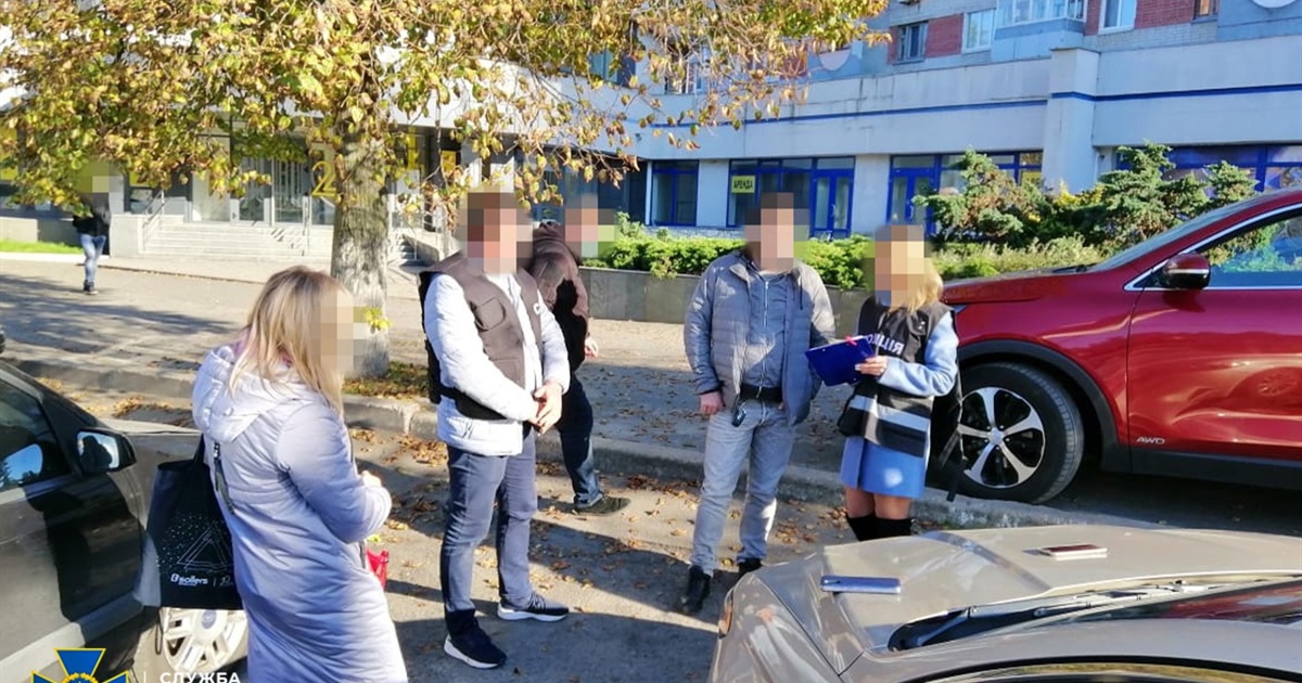 Негативний тест на COVID-19 у Чернігові можна було придбати не здаючи аналіз