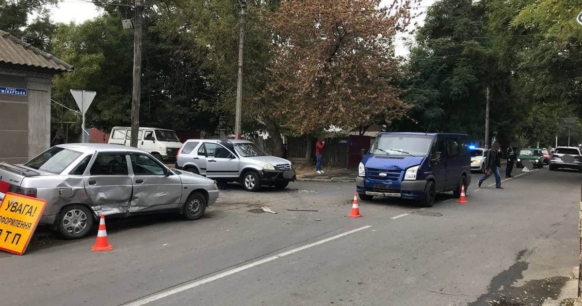 В Измаиле столкнулись три автомобиля
