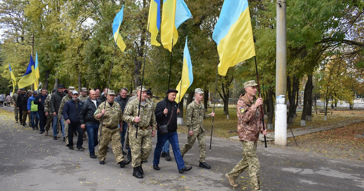 В Нижніх Сірогозах пройшов марш учасників бойових дій в День захисників і захисниць України