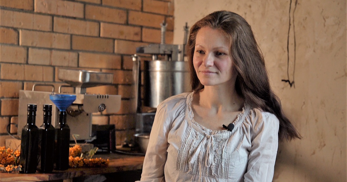 Как давят живое масло из льна (и не только). Рассказываем о семейном бизнесе Лавровых на Луганщине