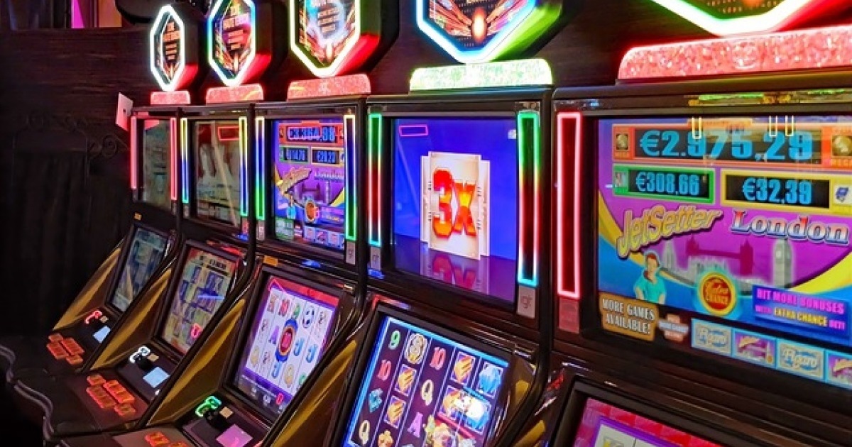 Игровые автоматы ставки от10 копеек играть казино реальные деньги