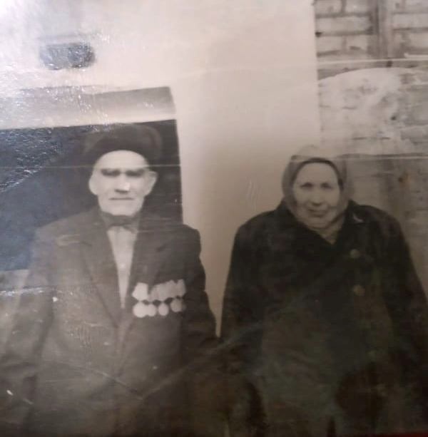 Федосій та Улита Гмиря