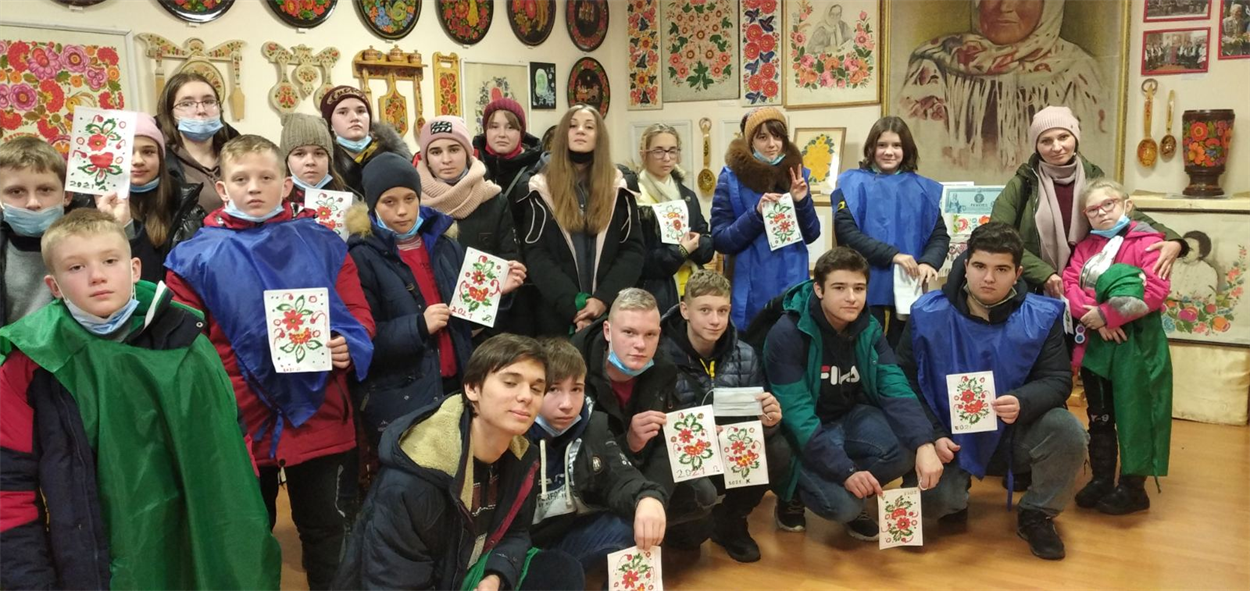 Школярі Нью-Йорка в "Петриківці"