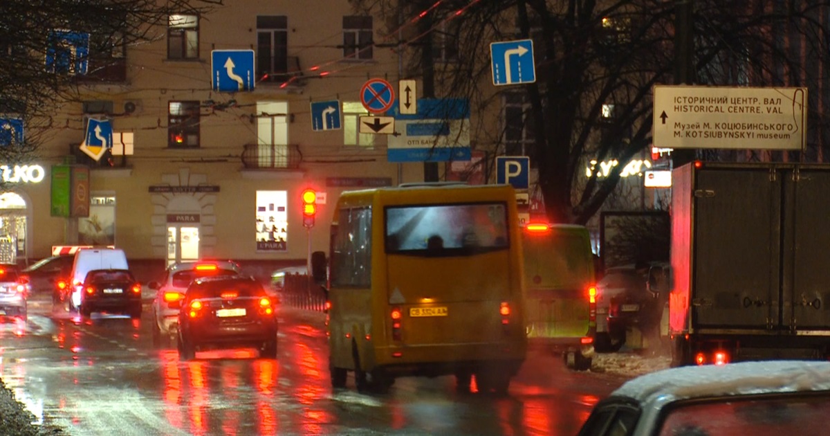 Чи вплинула ожеледиця на кількість аварій у Чернігові та пацієнтів у травмпункті?