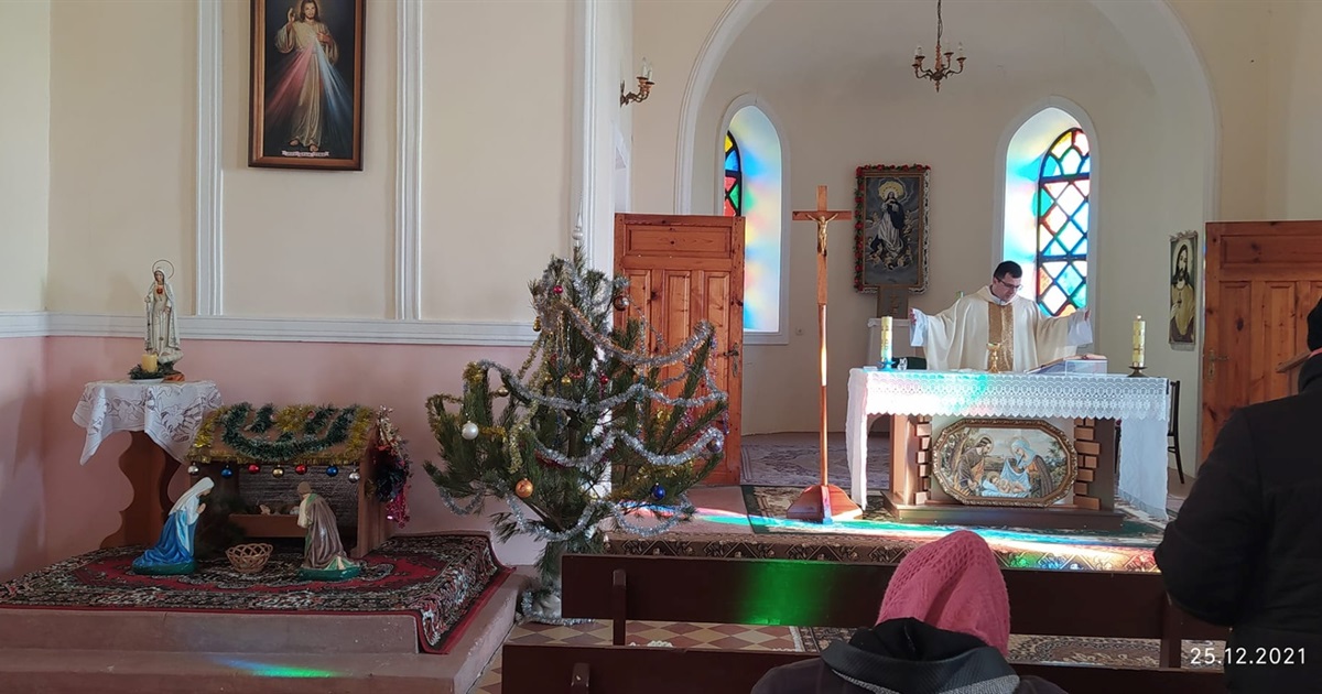 Католицька громада Новопетрівки зустріла Різдво: з молитвами і піснеспівами