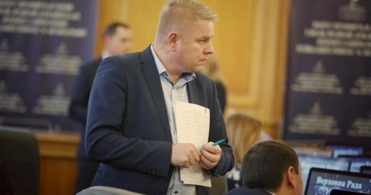 6 питань нардепу телефоном: як відповідав Віктор М’ялик