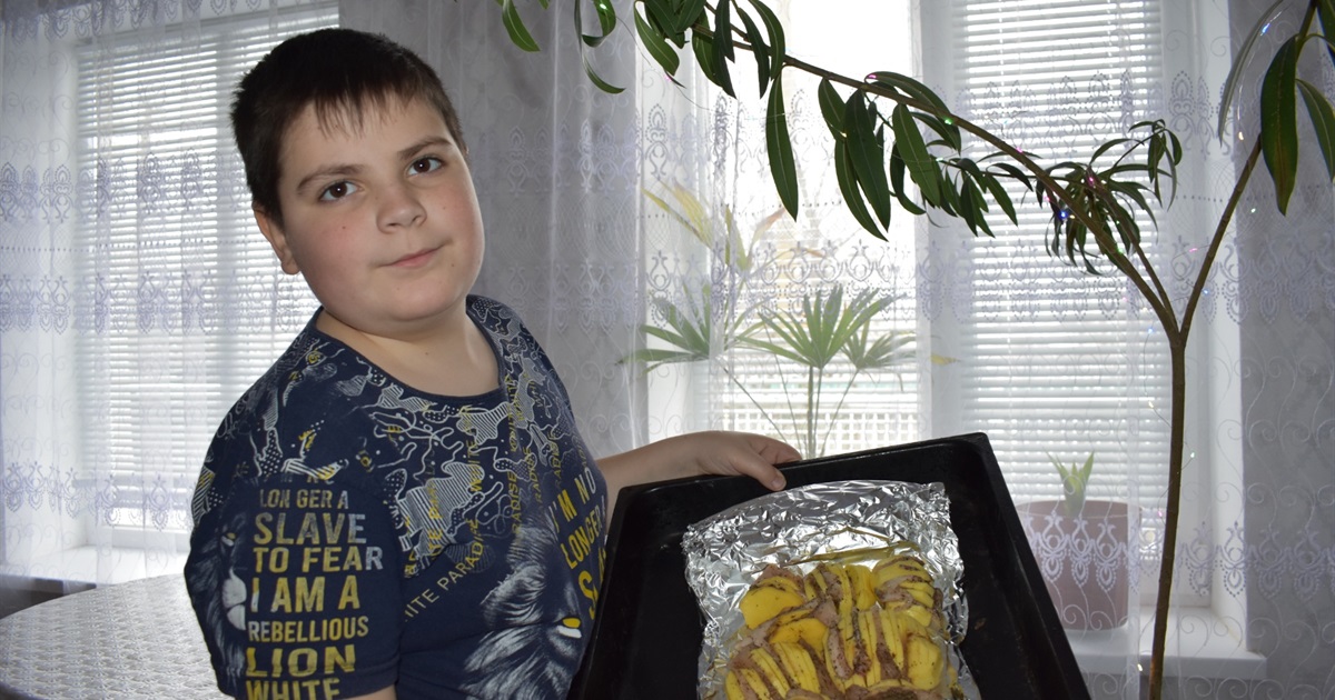 Страви з картоплі: чотири цікавих рецепти від юного кухаря Кирила Дєєва