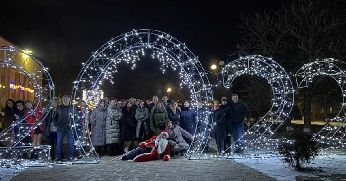 Новорічні фотозони: куди піти на святкову фотосесію на Сірогозщині