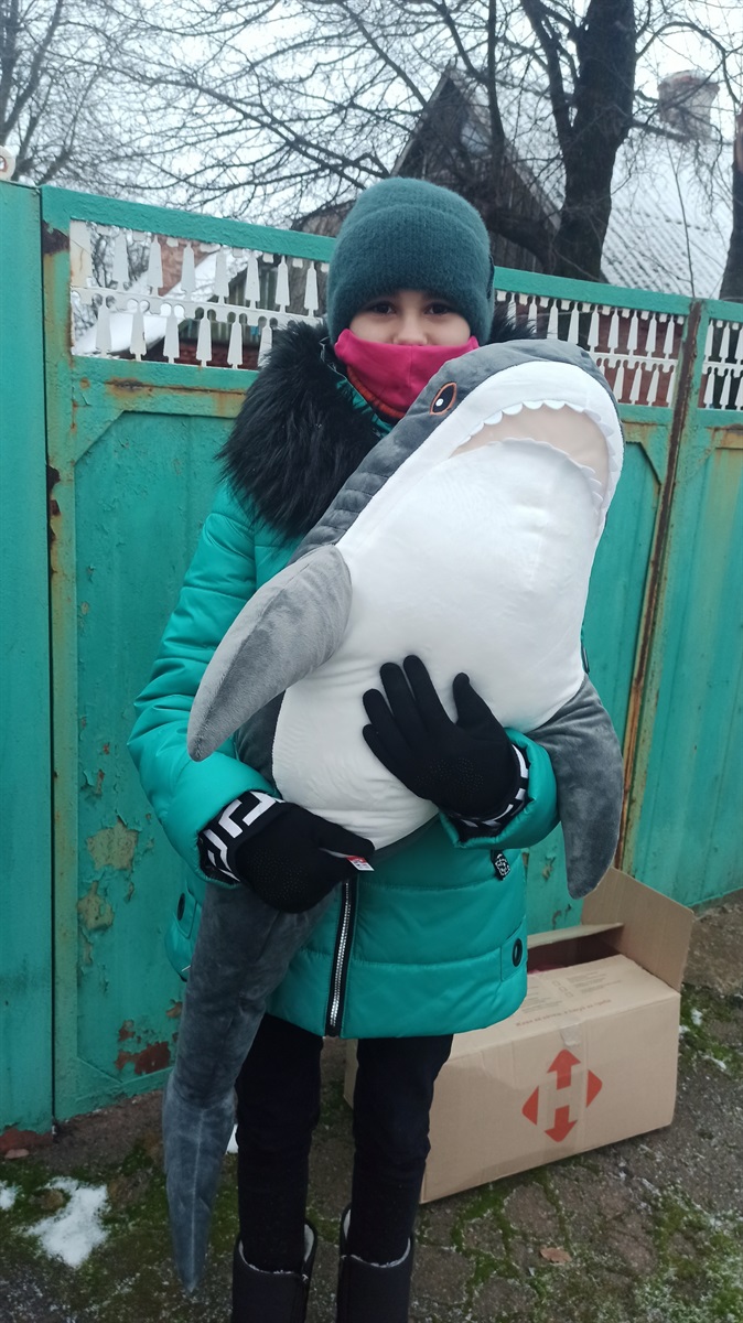 Віка з м'якою акулою від Вікторії Амеліної