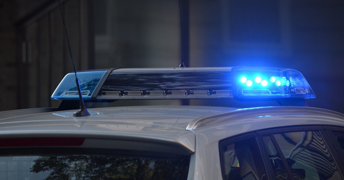 Мешканка Вугледара хотіла здійснити покупку в інтернеті, а потрапила на шахраїв