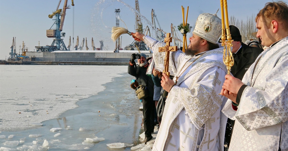 Где в Бердянске можно окунуться в воду на Крещение