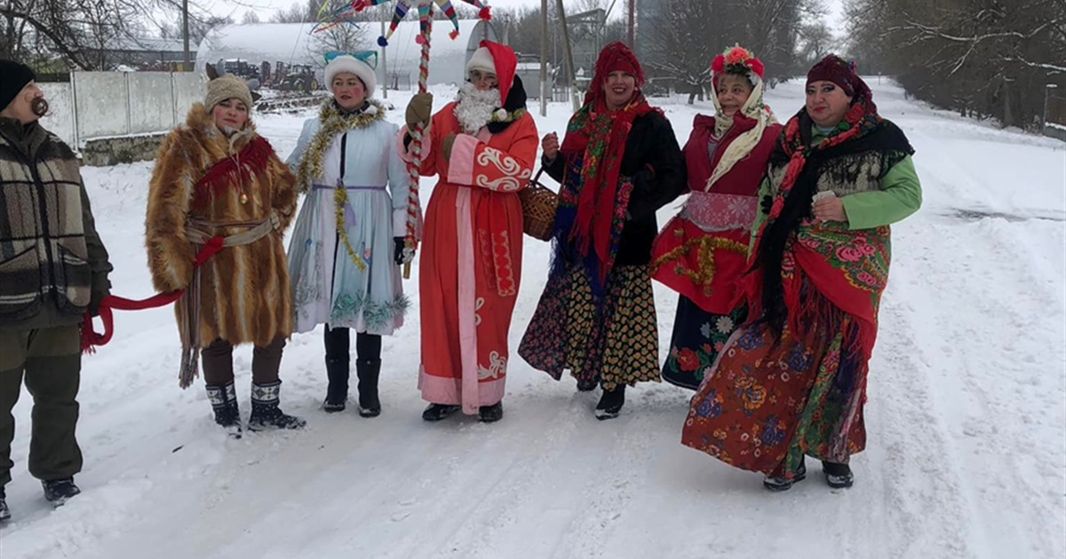 Заспівали пісню про свекруху, зняли відеоролик і перемогли: колектив із Зеленець отримав гран-прі