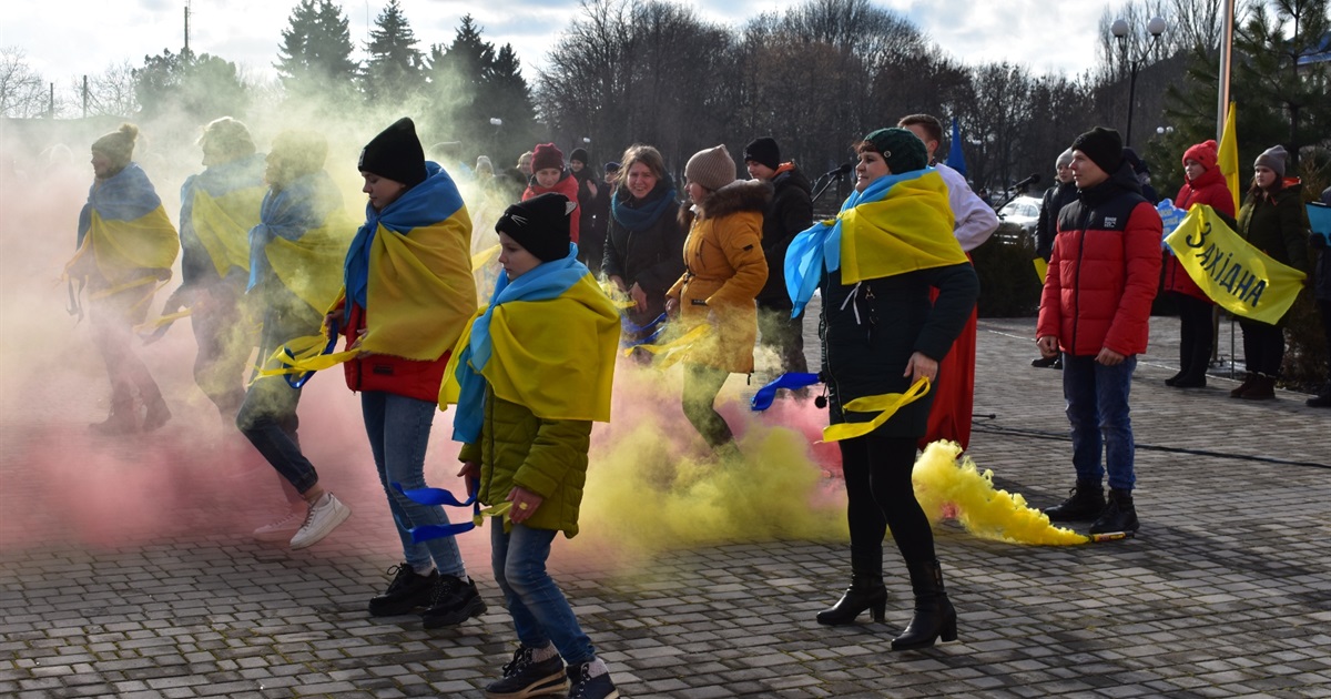 Громади Генічеського району створили “живий ланцюг Соборності” і склали карту єднання території