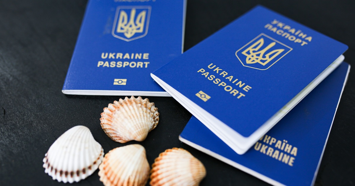 Я загубив (-ла) гроші і документи в закордонній мандрівці. Що варто знати та як діяти?