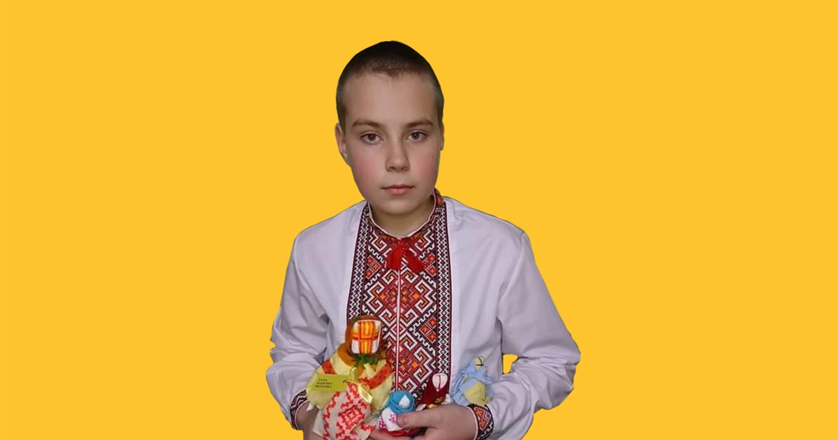 Школяр-лялькар: учень гадяцького ліцею виготовляє вузлові ляльки