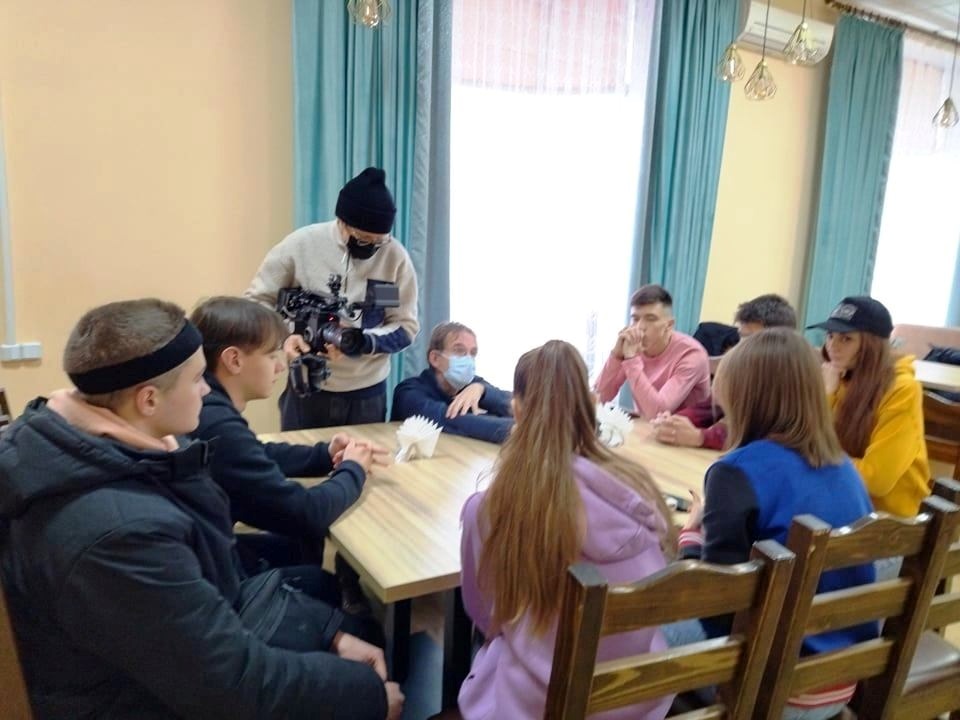 Герт-Ян Деннекамп та Богдан Кінашчук спілкуються з молоддю Нью-Йорка
