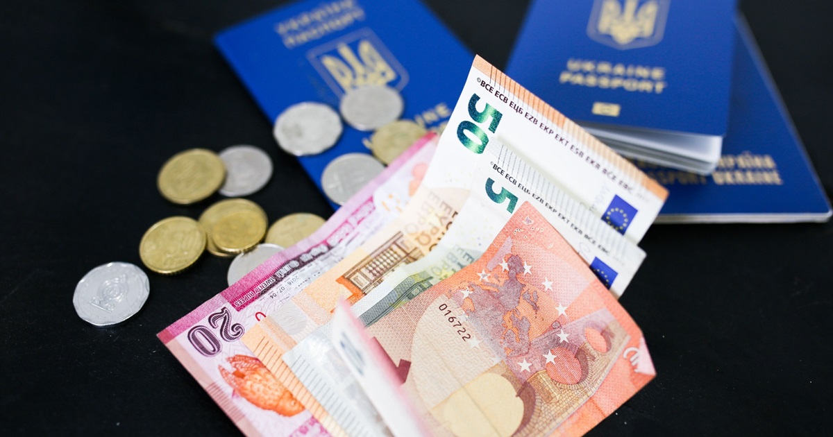 Від 3 до 11 тисяч гривень. Скільки грошей витрачають українці під час подорожей в Україні