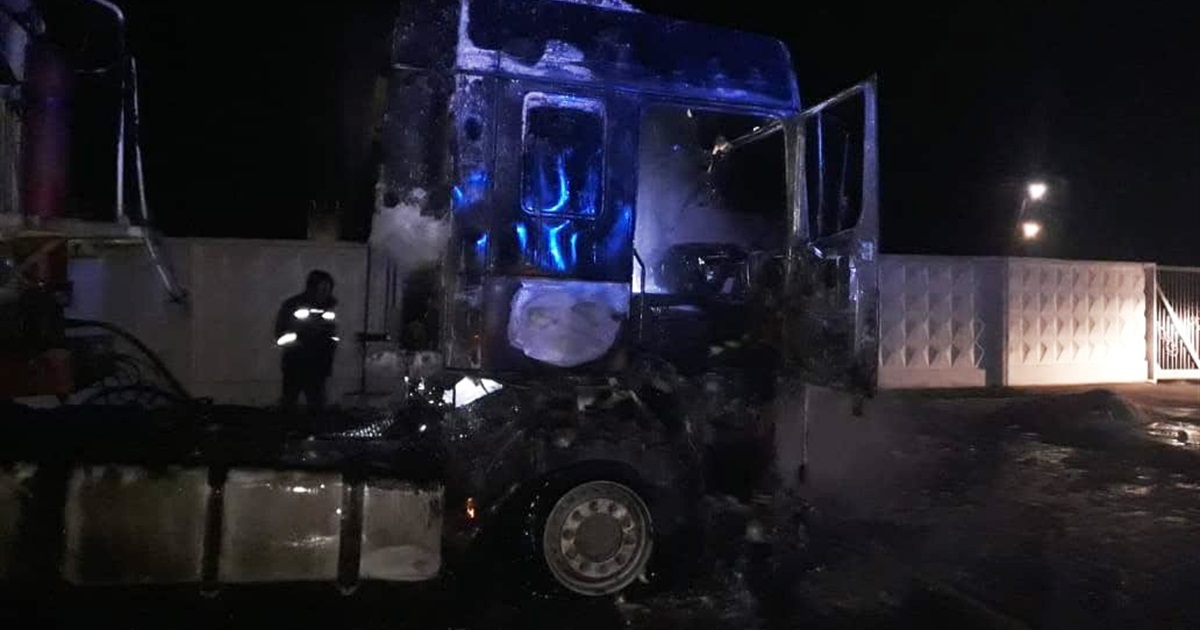 Поблизу Соснови горів вантажний автомобіль DAF