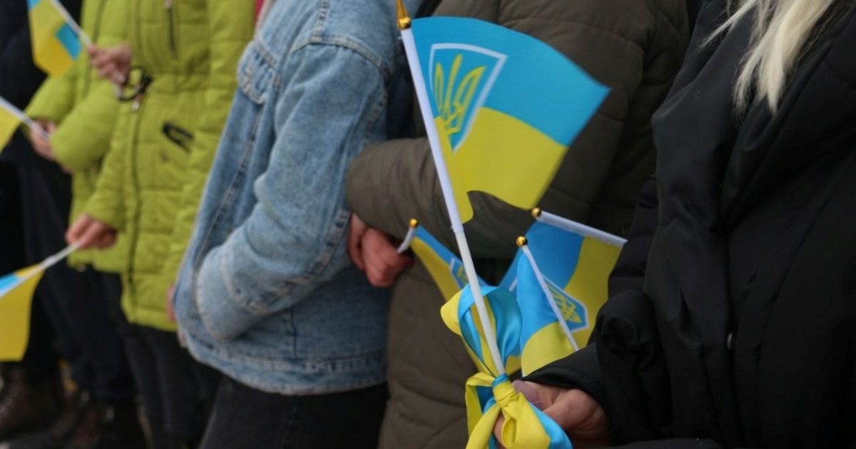 Нове державне свято — День єднання. Як відзначили у Чернігові і що про нього кажуть історики?