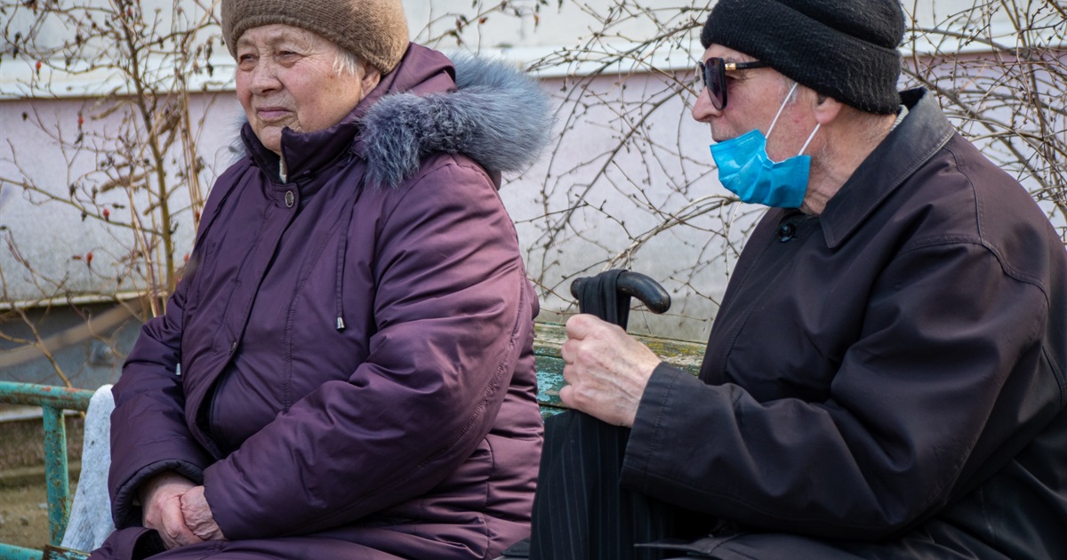 Пенсии и соцвыплаты можно получить на новом месте жительства. Поясняем, как это сделать