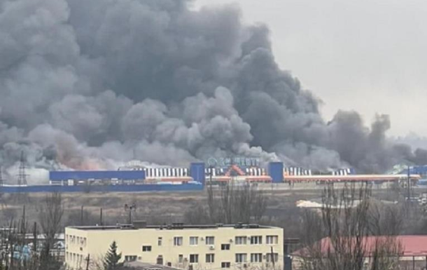 Пожежа у Маріуполі