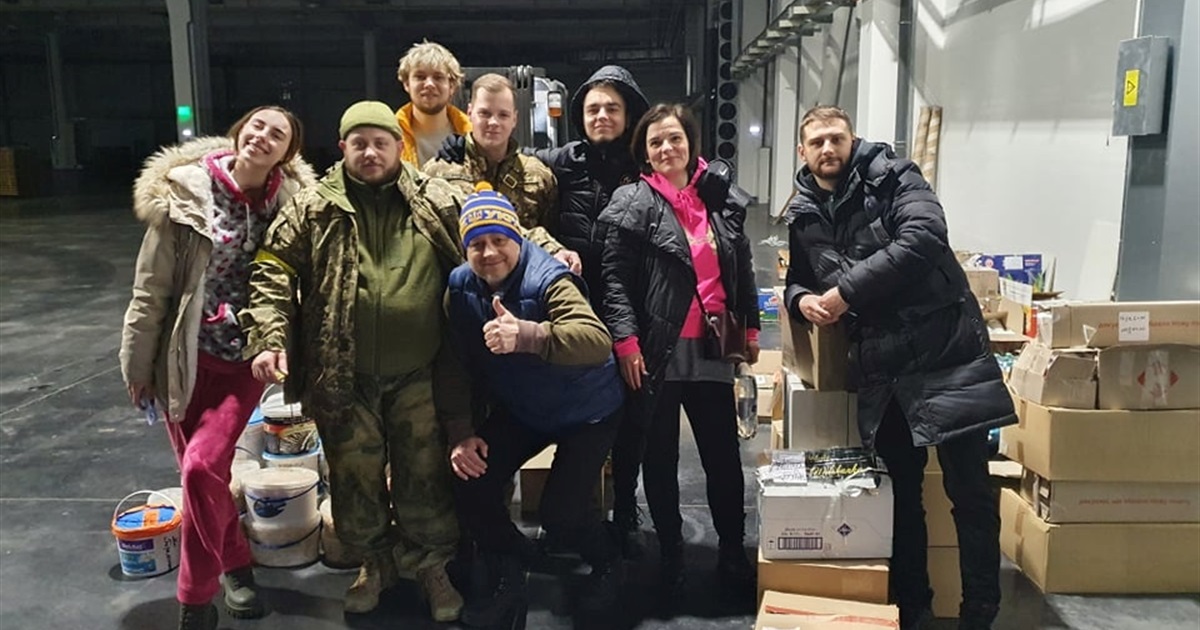 9 историй волонтеров с востока Украины, которые помогают мирным и защитникам в этой войне