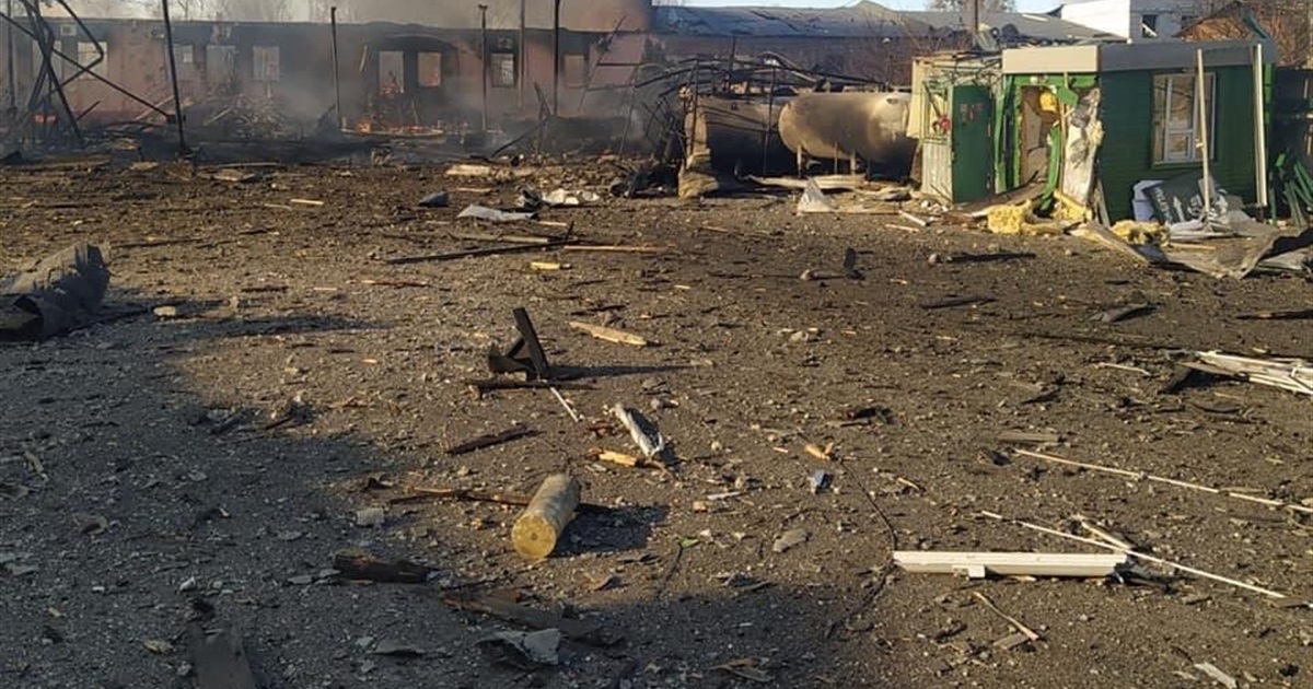 Російська армія сьогодні обстрілювала західну частину Чернігова — підприємства та житлові будинки