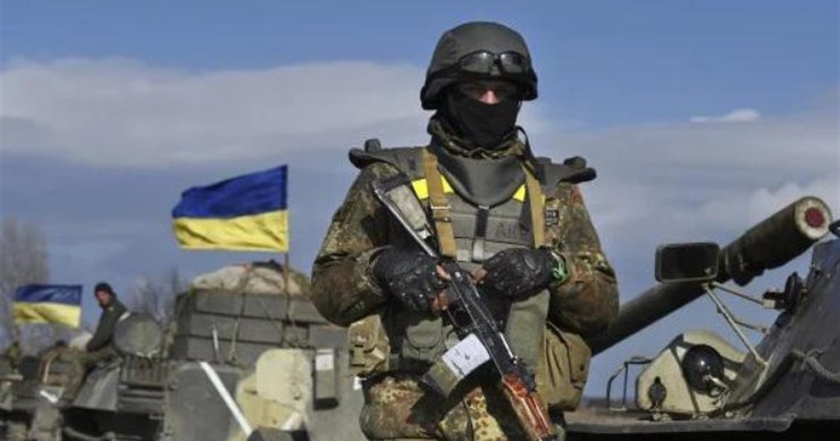 Залужний запросив політиків на передову