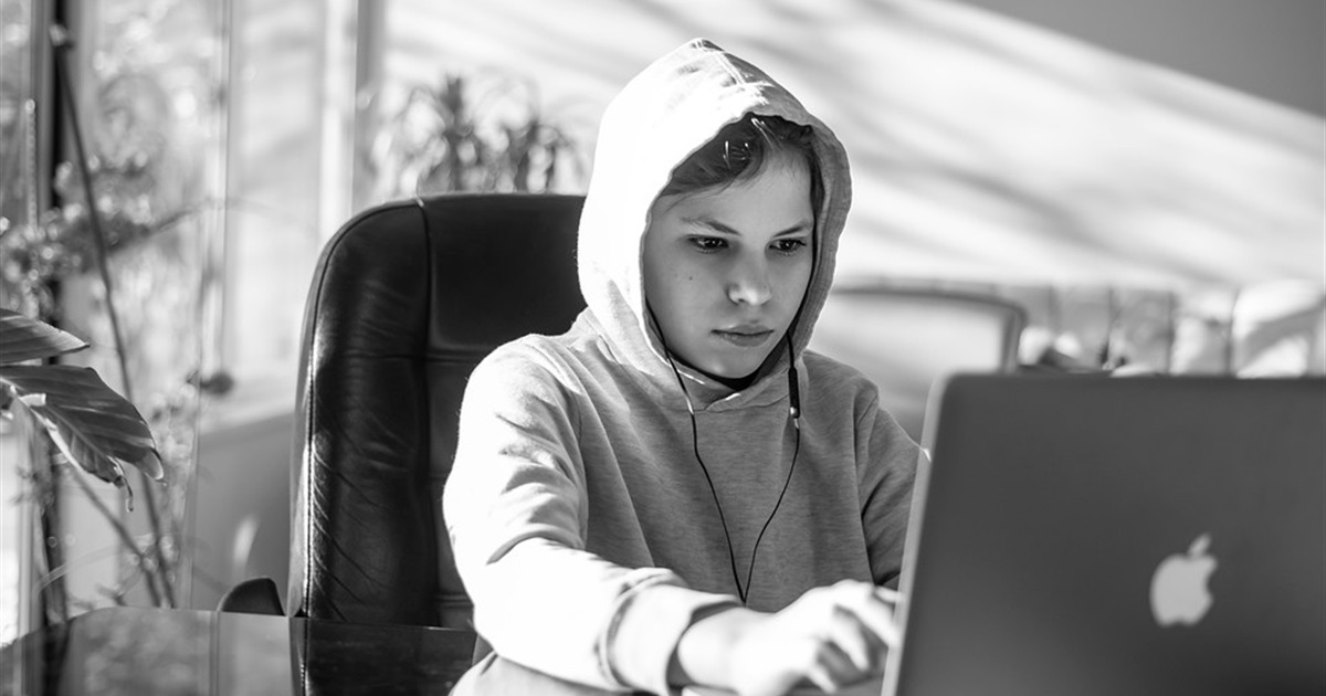 Жовто-блакитна школа для дітей з України змінює формат роботи