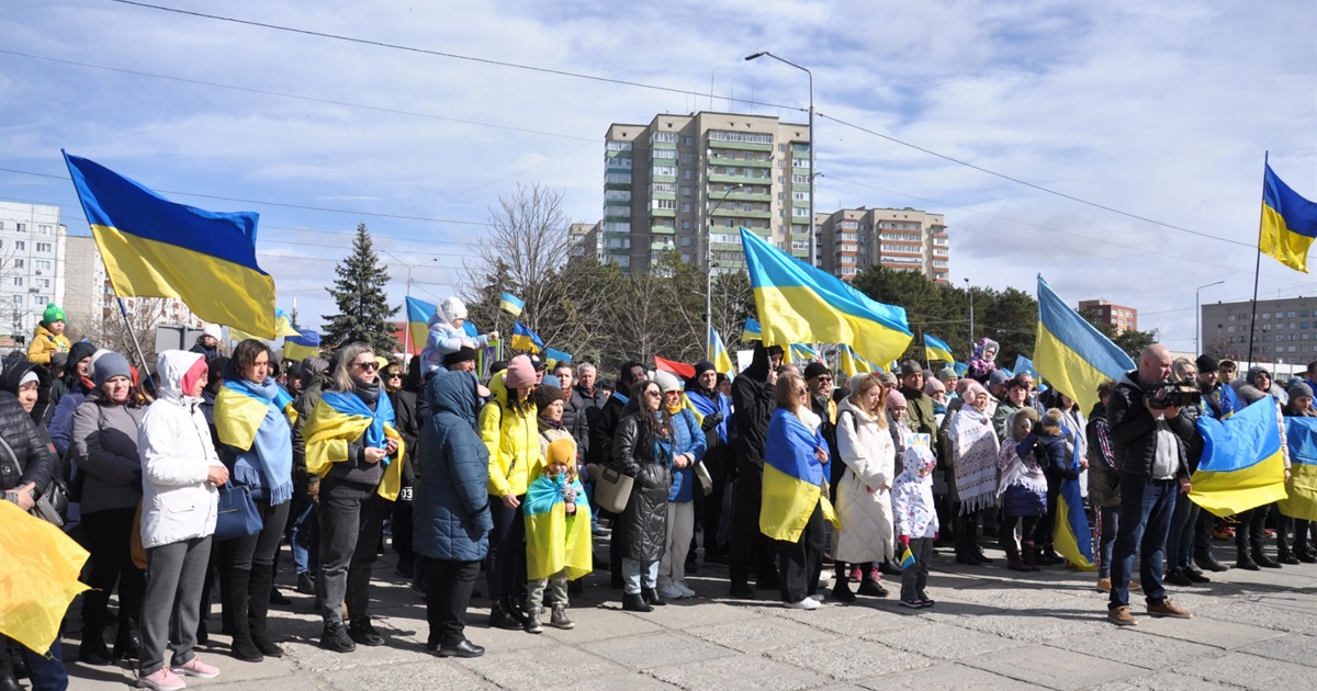 Україна понад усе: у Нетішині пройшов патріотичний флешмоб (фоторепортаж)